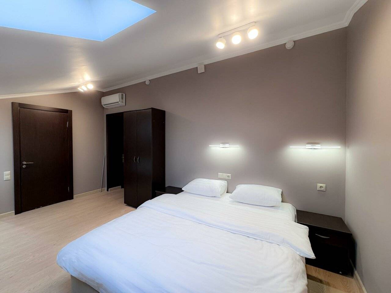 4-местный номер комфорт стандарт (мансарда)